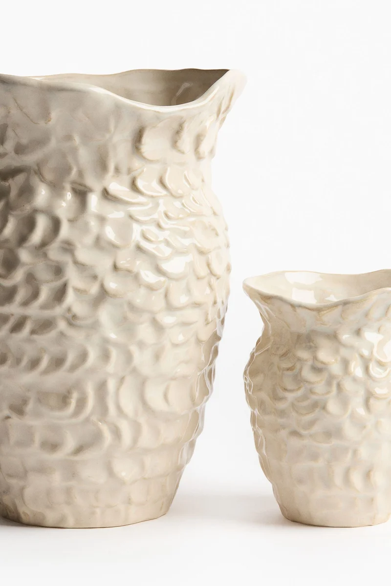 H&M Small sea-inspired stoneware vase