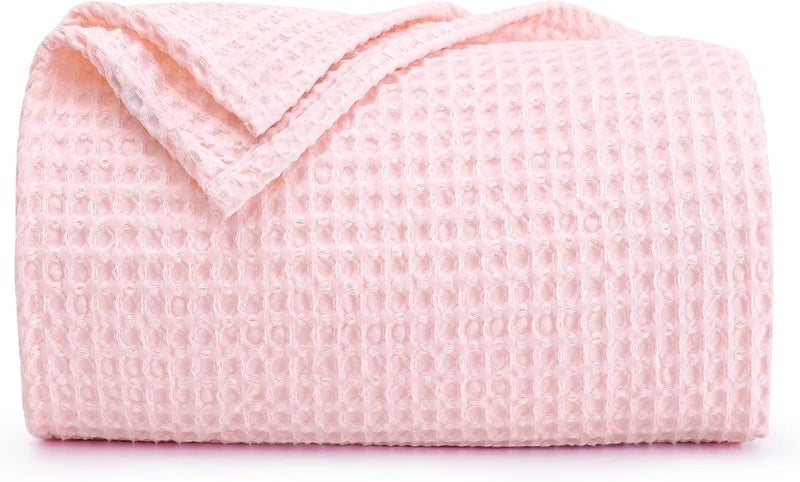 PHF بطانية قماش الوافل فائقة النعومة بحجم كينغ (230 سم × 265 سم)، بطانية منسوجة مريحة للسرير، الديكور، الأريكة، وردي فاتح - Image 1