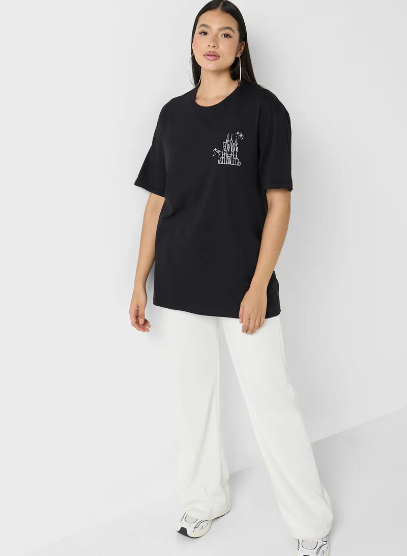 boohoo Graphic Crew Neck T-Shirt
