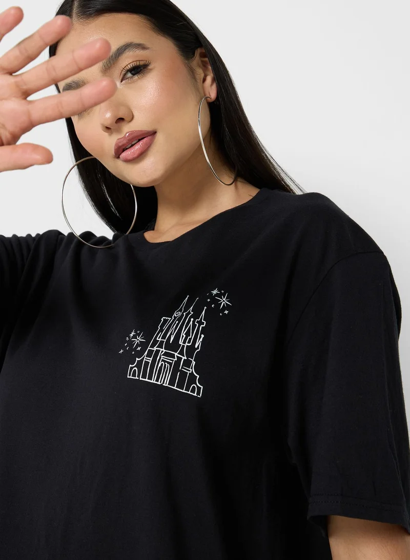 boohoo Graphic Crew Neck T-Shirt