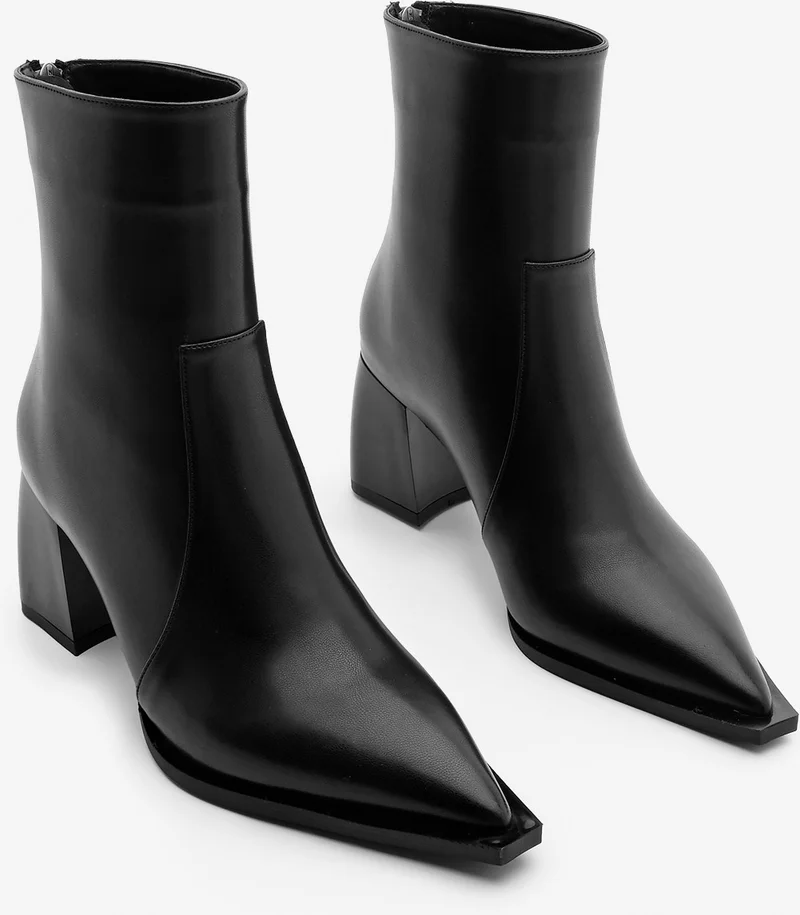 مارجين Women's Pointed Toe Back Zipper Heeled Boots Erves