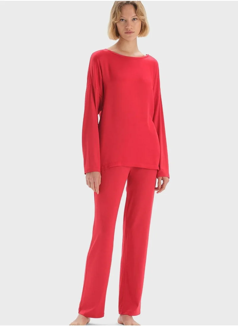 dagi Knitted Top & Pyjama Set