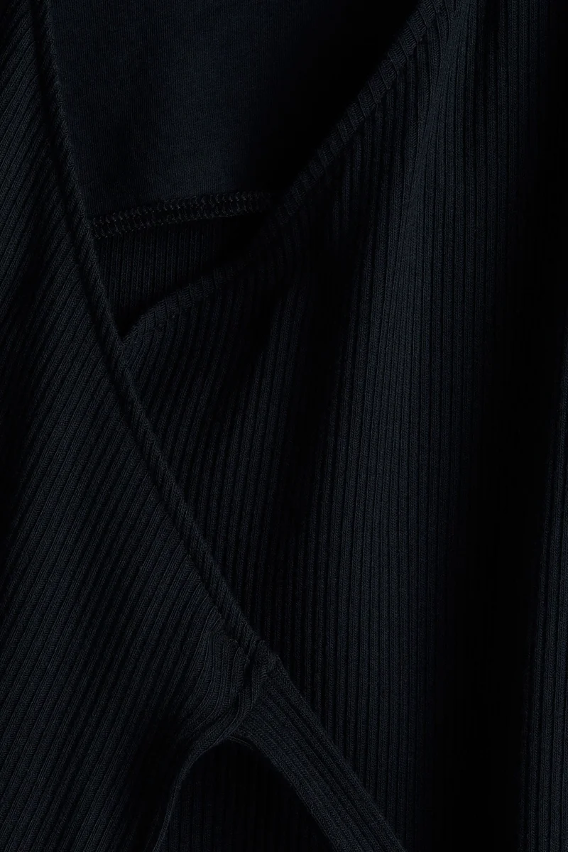 H&M MAMA Nursing wrap dress