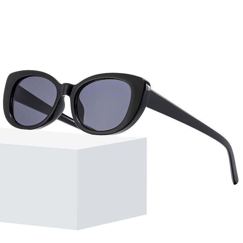 Sunglasses 5247 Oversized Square Style  Fashion - Image 3