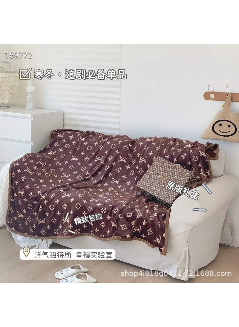 Generic Chao Brand Foreign Trade Blanket Gold Mink Flannel Blanket Nap Leisure Travel Blanket Wholesale Gift Box Packaging Curry L Blanket 