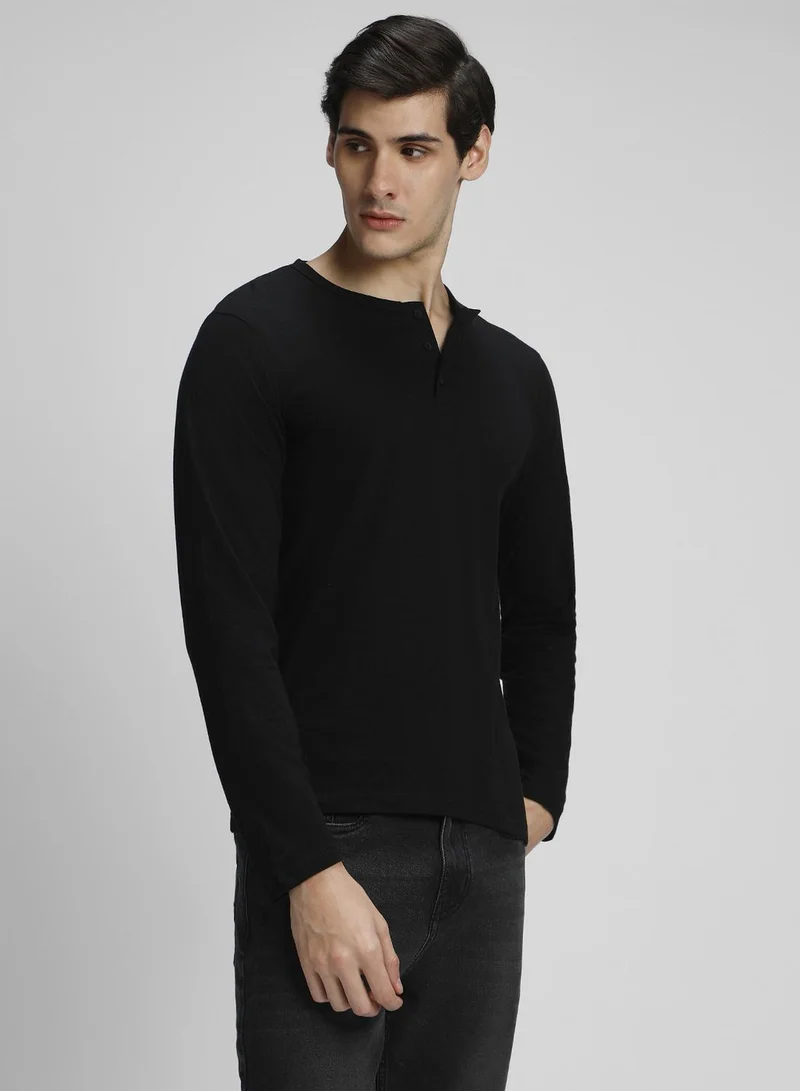 دينيس لينغو Men's Black And Olive 100% Cotton Solid Pattern Slim Fit T-Shirt