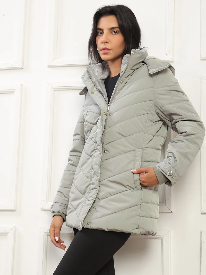 globus Globus Women Grey Mock Neck Winter Wear Insulator Puffer Jacket With Detachable Soft Functional Hood