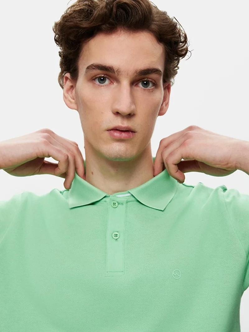 ال تي بي Green T-Shirt