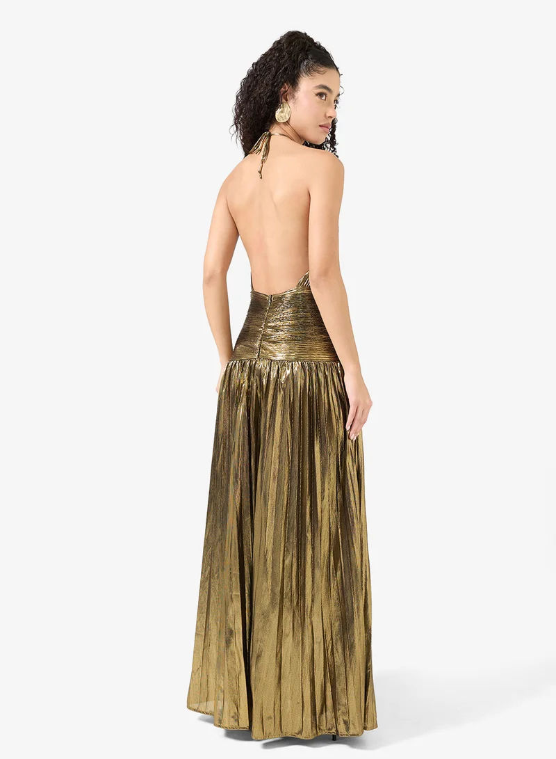 جينجر فستان معدني بكسرات وفتحة بياقة هالتر