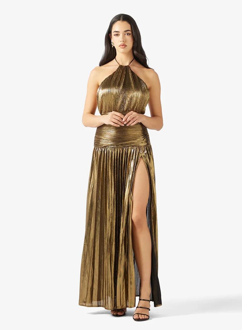 جينجر فستان معدني بكسرات وفتحة بياقة هالتر