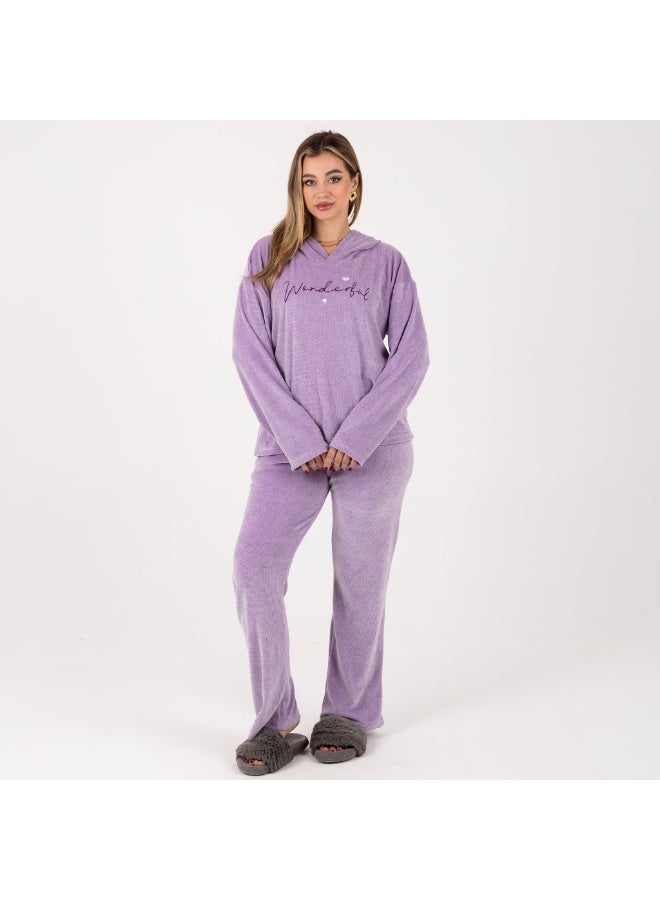 زيكوتكس  بيچامة نسائية شتوية من قطيفة ناعمة مطرزة – لون موف - Image 1