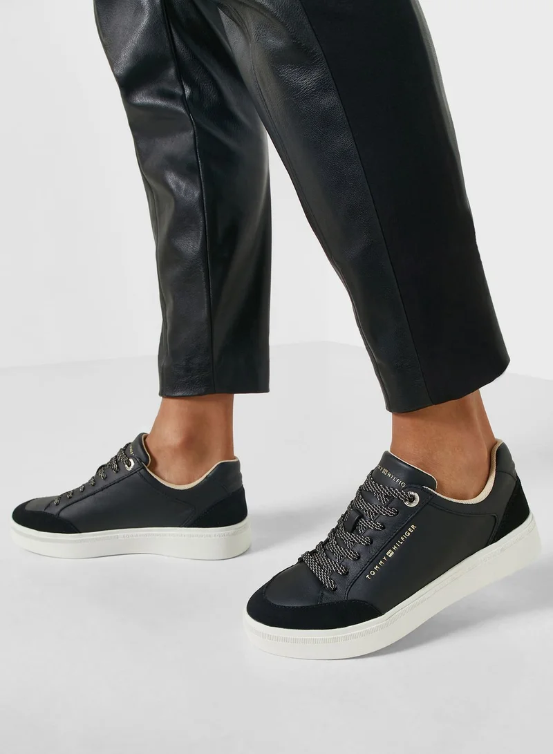 TOMMY HILFIGER Seasonal Court Low Top Sneakers
