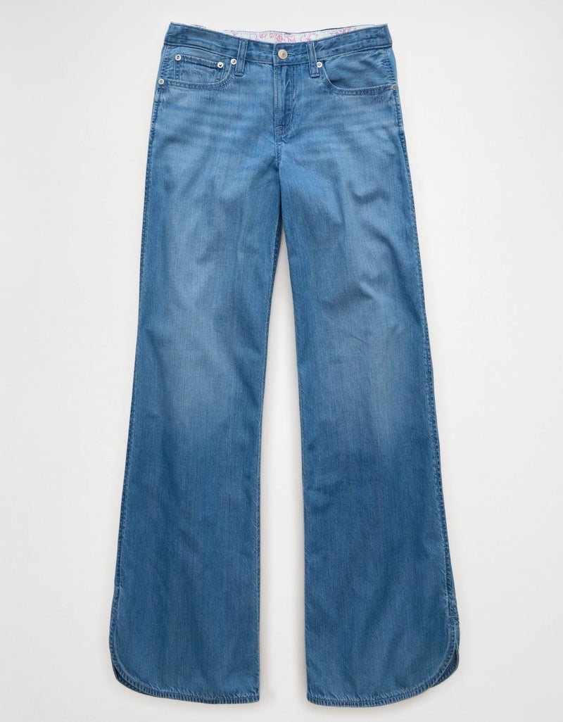 American Eagle AE Low-Rise Beachy Baggy Jean - Image 4