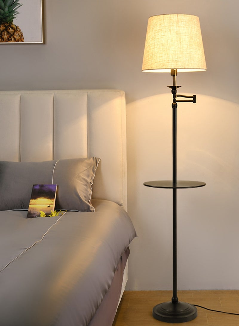 شاربدو مصباح أرضي LED بجانب السرير مع صينية مصباح طاولة قابل للتدوير حديث مجاني ضوء دافئ مصباح أرضي للتحكم عن بعد مع طاولة لغرفة النوم وغرفة المعيشة والدراسة باللون الأسود 28x30x58 سم - Image 1