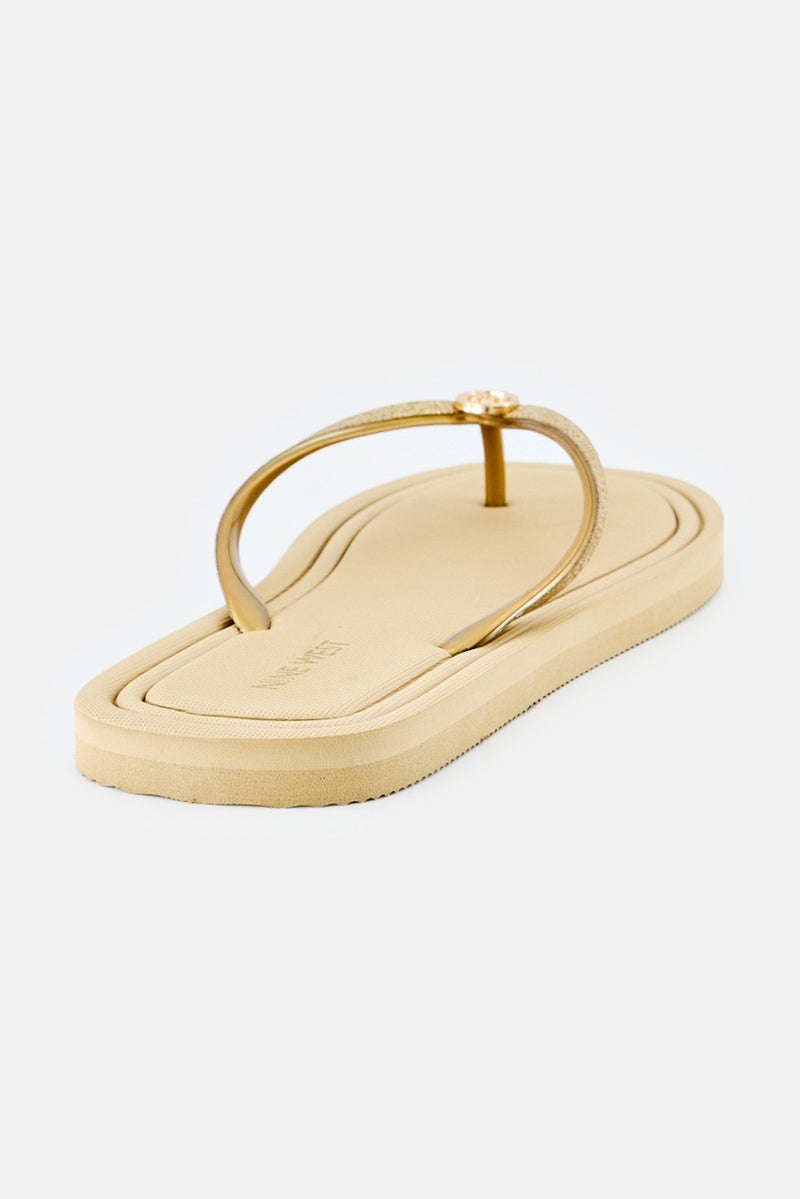 NINE WEST نعال نسائية أولارا2FX، كريمي - Image 3