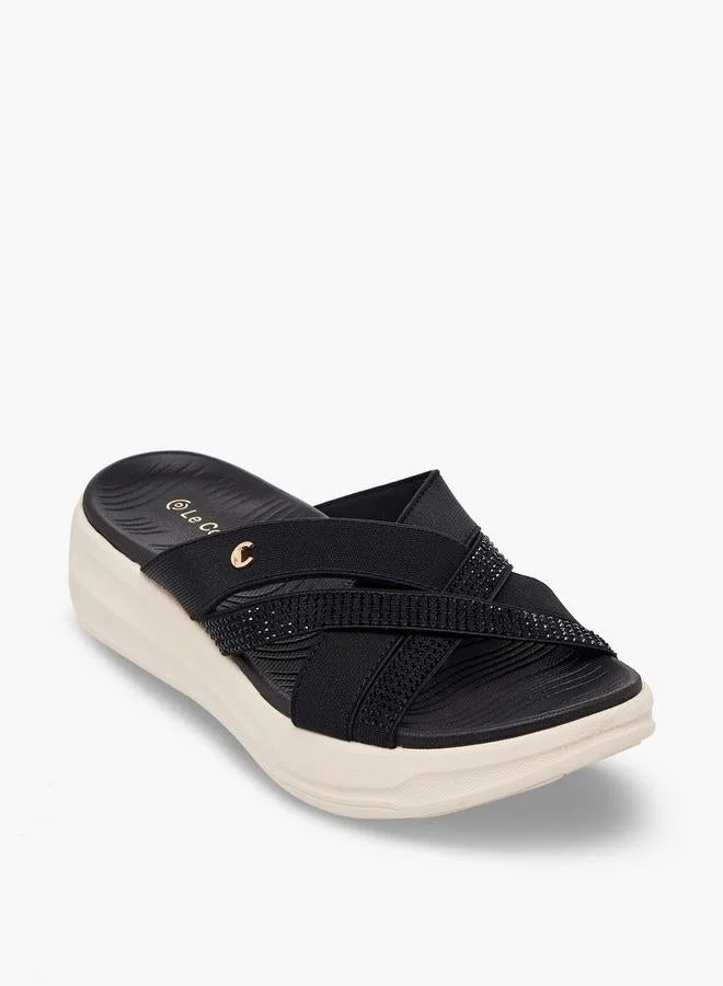 لو كونفورت Women Embellished Platform Sandals