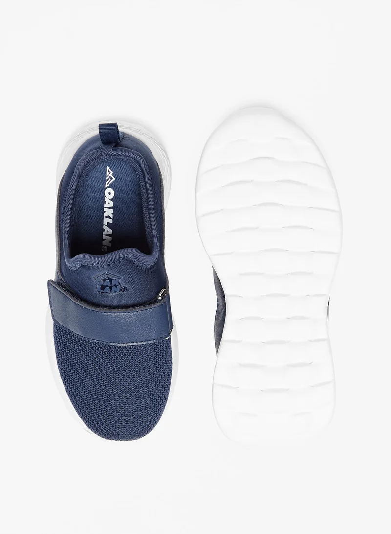 Oaklan by Shoexpress Boys Textured Sports Shoes with Hook and Loop Closure