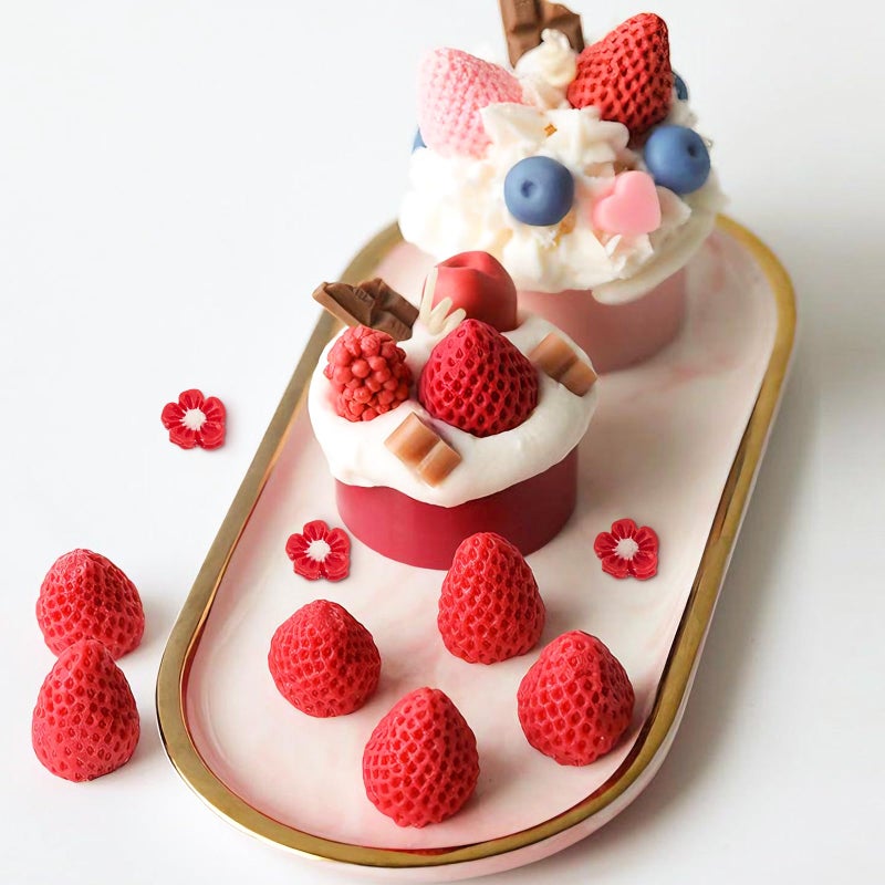 CLUEWR 5 PCS Silicone Strawberry Molds, 3D Strawberry Fondant Molds for Chocolate, Candy, Cake Decoration, Cupcake Topper - Image 4