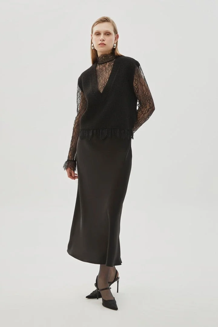 EXQUISE Satin Regular Midi Skirt with Lace Detail