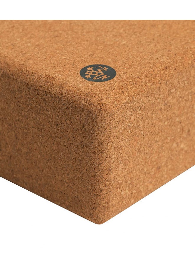 Manduka Manduka Cork Yoga Block Resilient Sustainable Material, Portable, Comfortable, Easy to Grip Fitness, Yoga Exercise & Pilates | 9" x 6" x 4"  - Image 5
