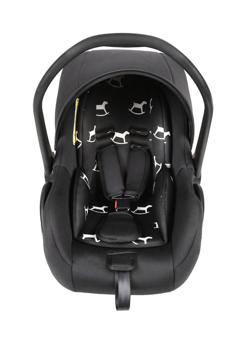 Portable Baby Car Seat Padded Soft Material Three Point Harness Ergonomic Design with Carrier Washable from Birth to 15 Months