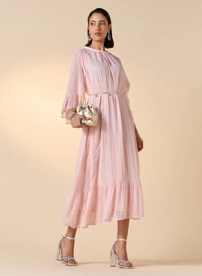 ايكونيك فستان ميدي بارز الملمس بياقة مستديرة وأكمام 3/4 من أيكونيك