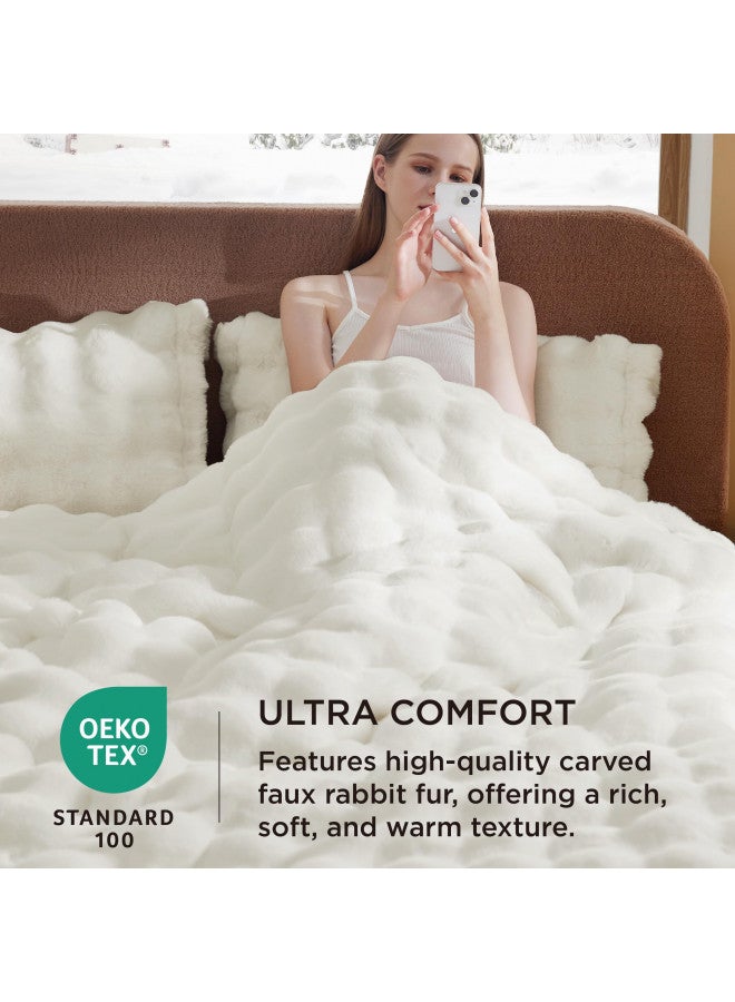 Bedsure Luxurious Faux Fur Duvet Cover Queen Size Set - Ultra Soft & Fluffy & Cozy & Warm - Elegant Shaggy Bubble Design Bedding with Duvet Cover and Pillow Shams, Coconut White - Image 1