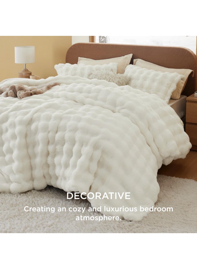Bedsure Luxurious Faux Fur Duvet Cover Queen Size Set - Ultra Soft & Fluffy & Cozy & Warm - Elegant Shaggy Bubble Design Bedding with Duvet Cover and Pillow Shams, Coconut White - Image 3