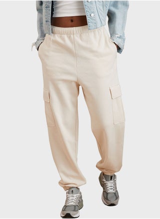 Pocket Detail Sweatpants - pzsku/Z6FBF9AB13F9095E84F39Z/45/1746255149/4cd482a7-12df-4a55-9761-d9cac7b26c7f