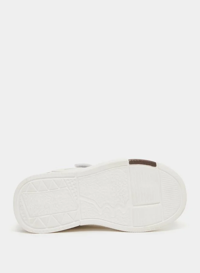 Styli Solid Low Top Trainer Shoes with Velcro Closure