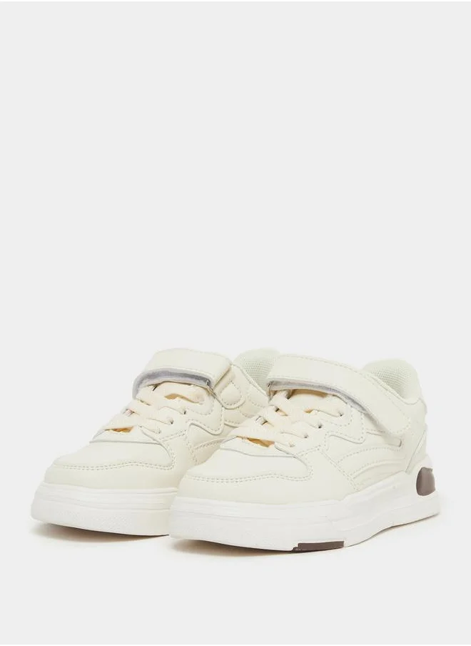 ستايلي Solid Low Top Trainer Shoes with Velcro Closure