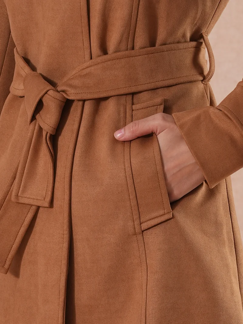 globus Women Spread Collar Double Breasted Tailored Fit Belted Pea Coat