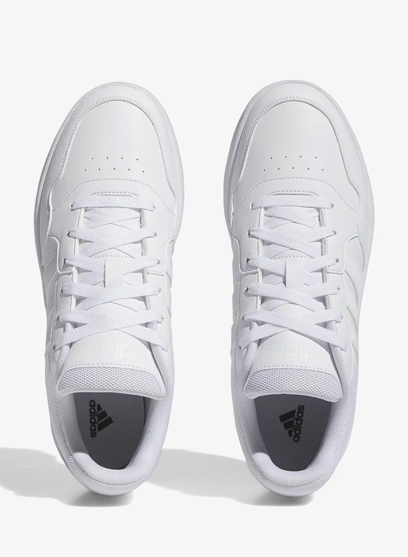 اديداس حذاء هووبس 3.0