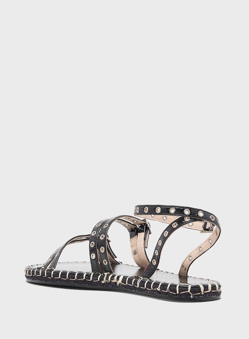 جينجر صندل مسطح متعدد الأشرطة مرصع - Image 3