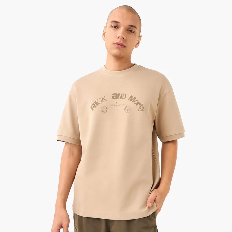 SP Characters Men Relaxed Fit Crew Neck Short Sleeves Rick and Morty Print T-shirt