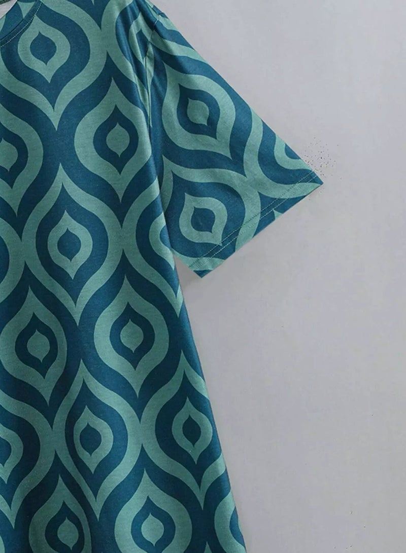 Plus Geo Print Tee  - Image 3