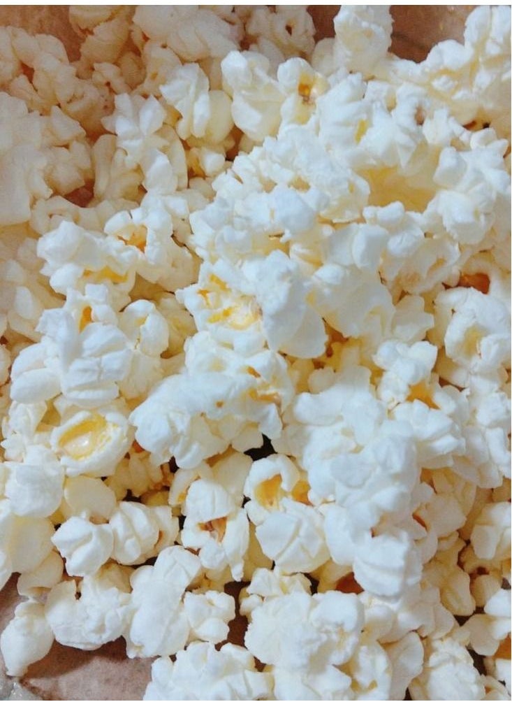Kirkland Signature - Individually Packed Microwave Popcorn in Butter Flavor 44 Bag, 4.092Kg - Image 1