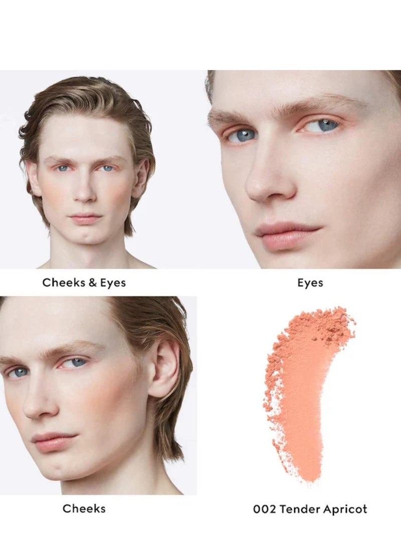 GUCCI بلاشر غوتشي مات لامع للخدود وعيون - 02 مشمش رقيق، 5.5 جرام - Image 3