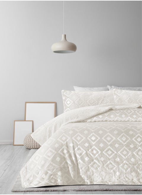 Morano 3-Piece Sherpa Blanket Set 230x250cm with 2 Pillowcases 55x75cm Luxurious Soft Embossed Velvet Front and Shaggy Sherpa Back Warm Polyester Blanket for Double Beds (Ivory)
