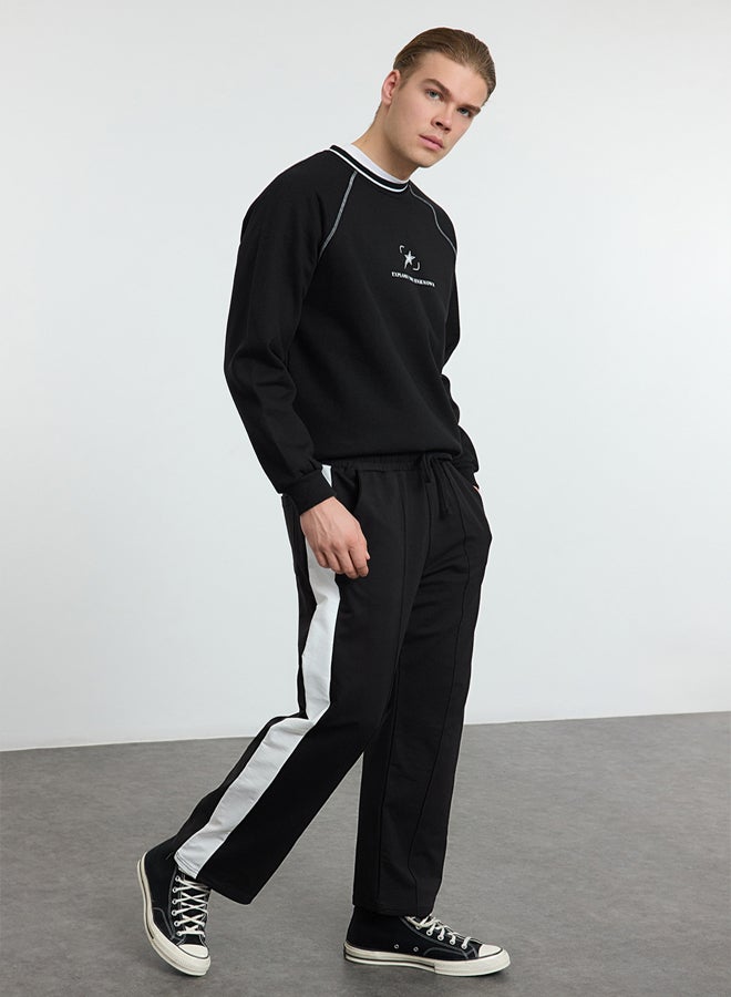 trendyol Black Oversize/Wide Cut Open Leg Color Block Sweatpants TMNAW25EA00006  - Image 2