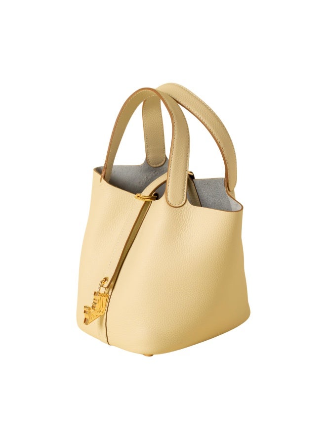 Elegant Modern Beige Leather Handbag with Inner Organizer - Image 2