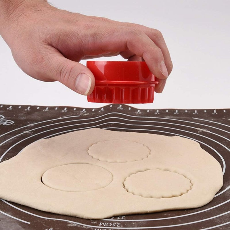 woobles Fondant Molds Fondant Molds 2 Sets Cookie Cutter Plastic Sandwich Cookie Cutters Shapes Mini Vegetable Fruit Cutter Set for Party Supplies Fudge Molds Circle Stencil - Image 3