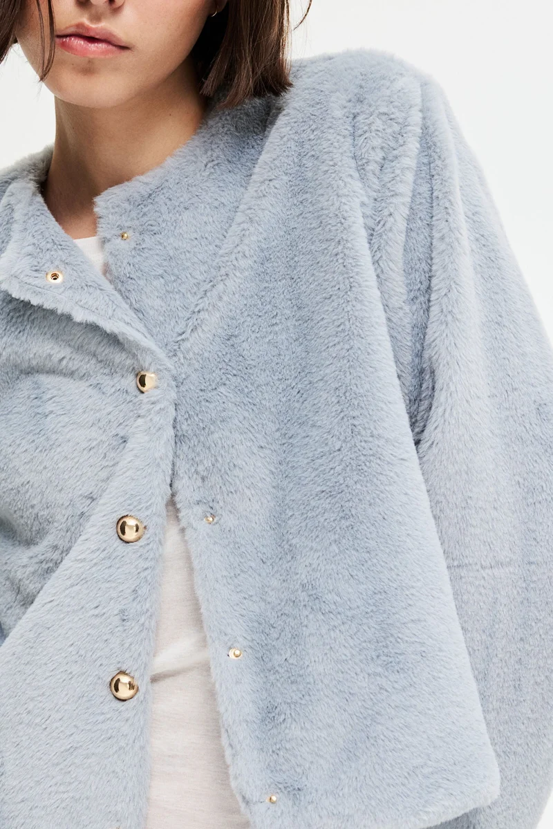 اتش اند ام جاكيت محبوك