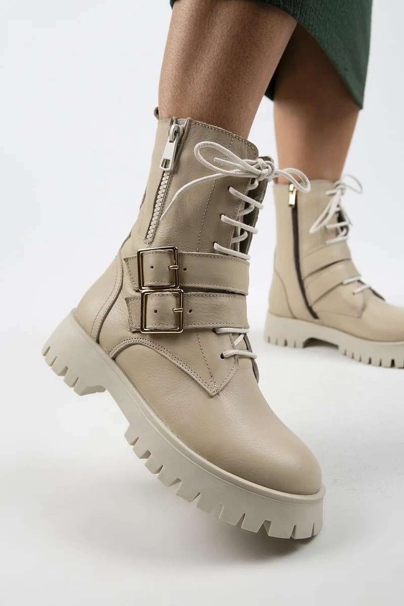 مانجيرو حذاء مانييرو هانا النسائي من الجلد الطبيعي، برباط وسحاب وإبزيم، لون بيج