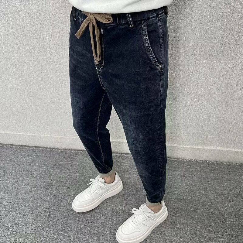 Unisex Classic Denim Jeans Loose Fit Daily Outdoor Wear - Image 1