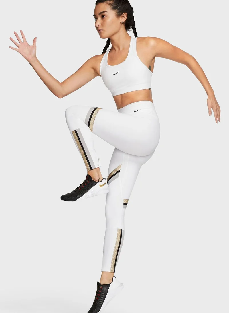Nike Dri-Fit Swoosh Bra