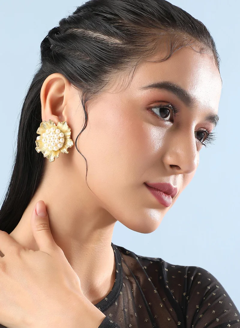 SOHI Sunflower Adornment Artificial Stud Earring Jewellery