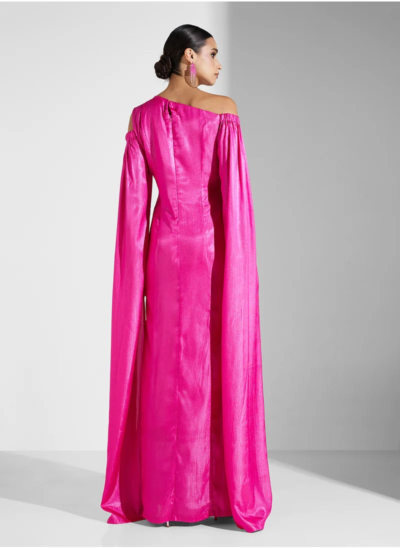 جولدن ابل SLIT SLEEVES SATIN MAXI DRESS