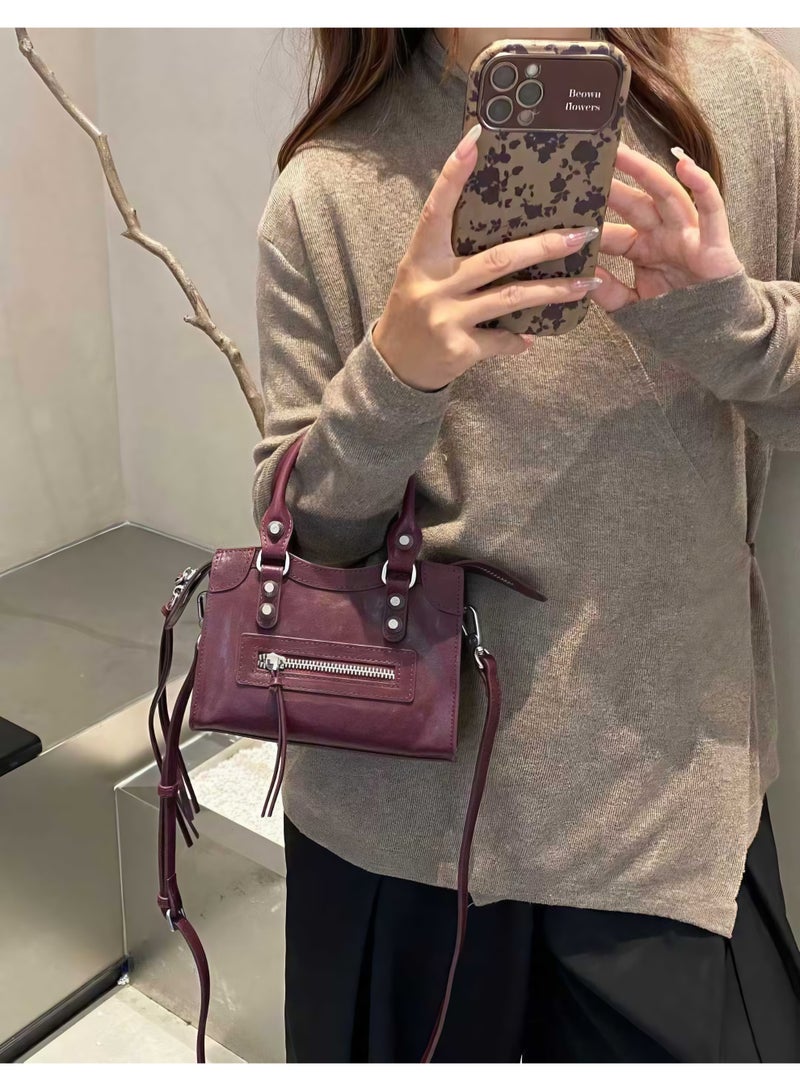 Lumo Handmade-Leather Handbag – Versatile Hand-Stitched Crossbody & Top-Handle Bag for Her - Image 2