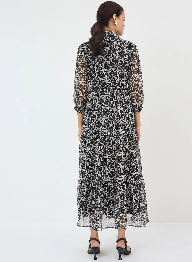 Femmella Black and White Floral Print Tiered Maxi Dress